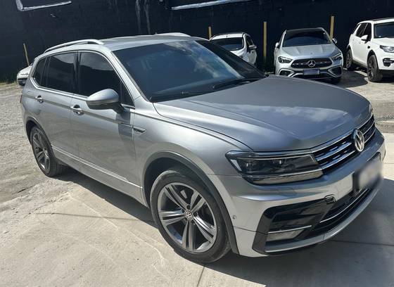 VOLKSWAGEN TIGUAN 2.0 350 TSI GASOLINA ALLSPACE R-LINE 4MOTION DSG VOLKSWAGEN TIGUAN 2.0 350 TSI GASOLINA ALLSPACE R-LINE 4MOTION DSG